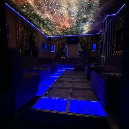 Vakantiehuis Mikes Bude Mit & Bar *